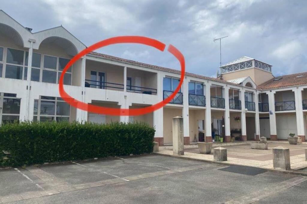 Superbe Appartement Renove Avec Acces Direct Plage Brétignolles-sur-Mer Exteriér fotografie